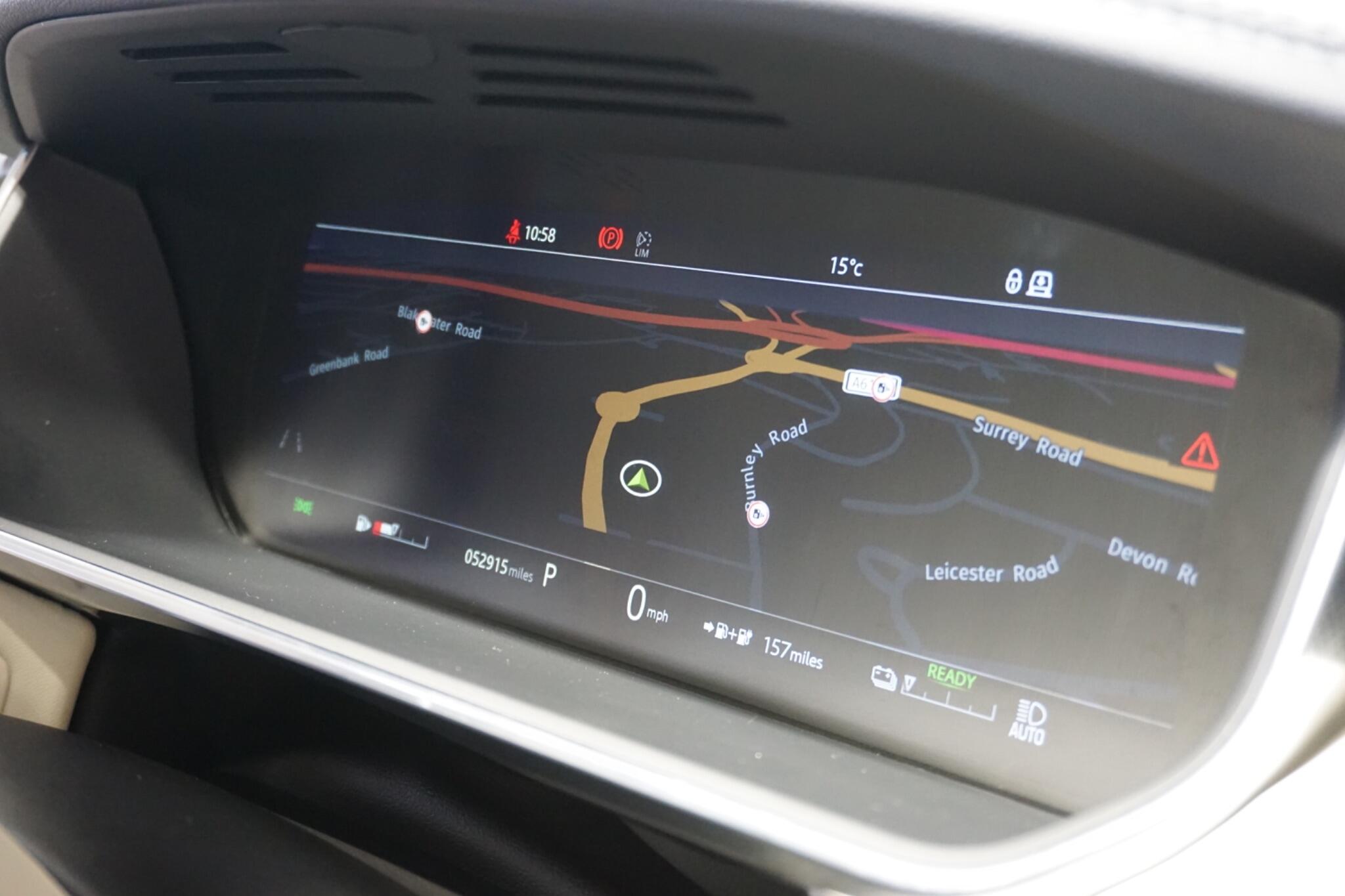 Land Rover Range Rover 2.0 P400e 13.1kWh Vogue SUV 5dr Petrol Plug-in Hybrid Auto 4WD Euro 6 (s/s) (404 ps)